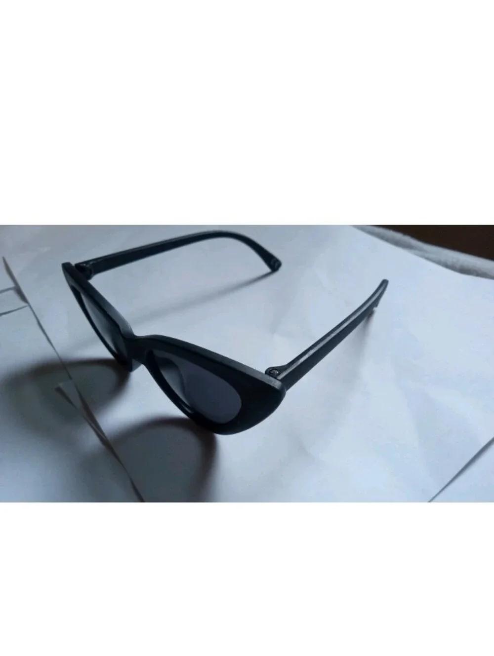 Youth Toddler Pet Cat Eye Sunglasses Black Plastic Frame Gray Tinted Lenses